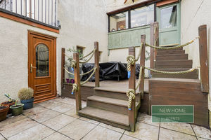 Photo 32- click for photo gallery